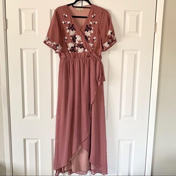 boutique find Dresses & Skirts - Women’s High-Low Faux-Wrap Dress